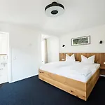 Stadthotel Waldhorn Hotel Kirchheim unter Teck