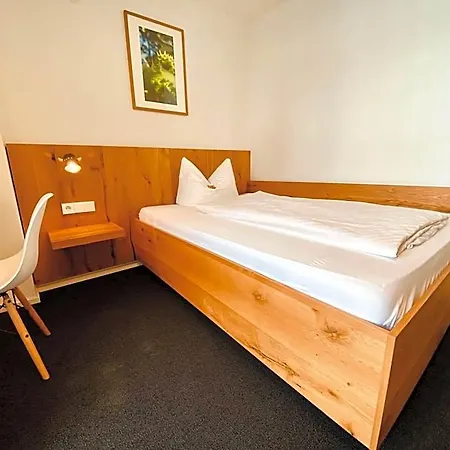 Ξενοδοχείο Stadthotel Waldhorn Kirchheim unter Teck