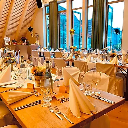 Hotel Stadthotel Waldhorn 3*