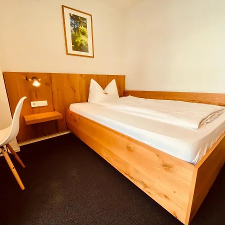 Stadthotel Waldhorn Hotel
